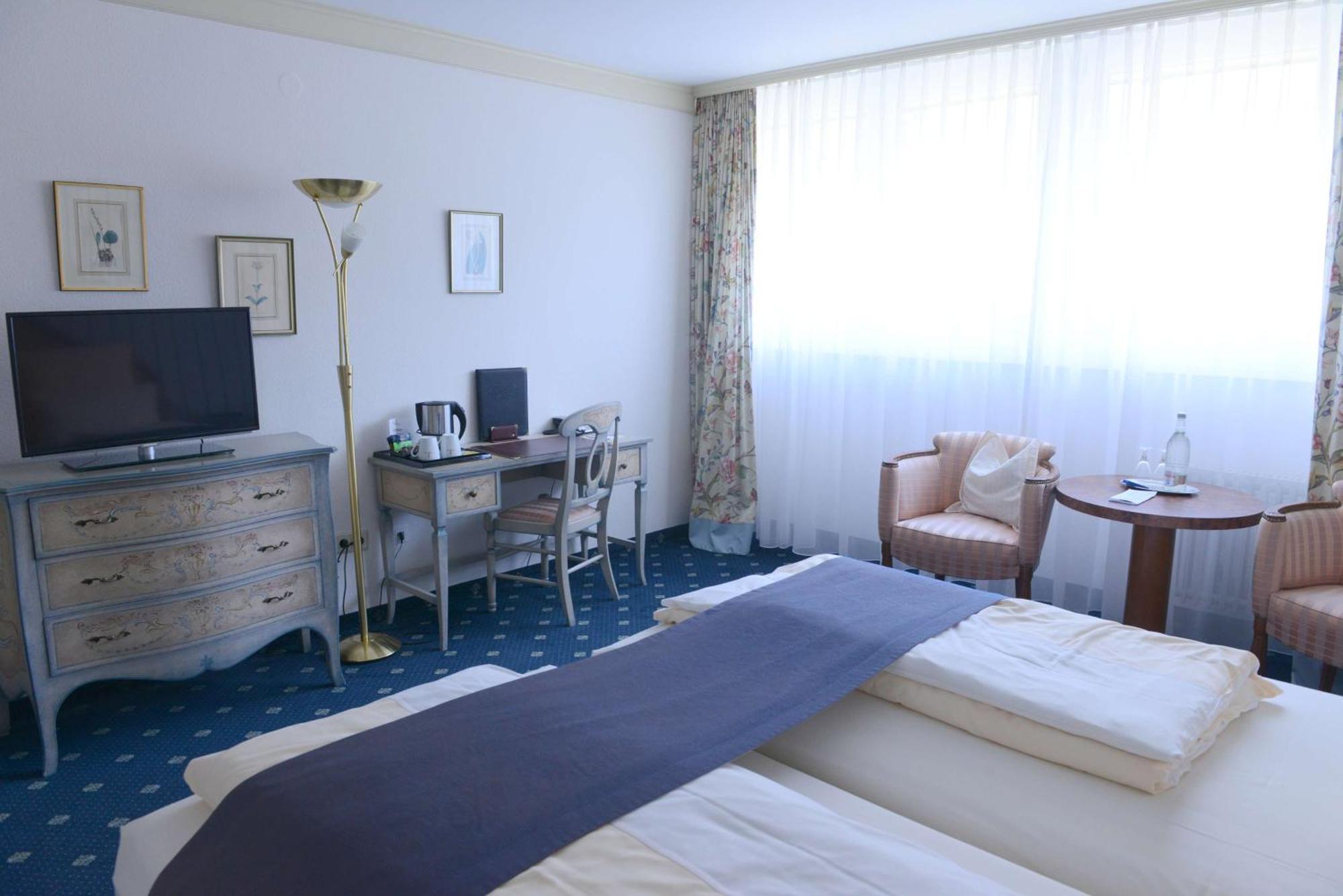Sure Hotel By Best Western Rhoen Garden Poppenhausen Exterior foto