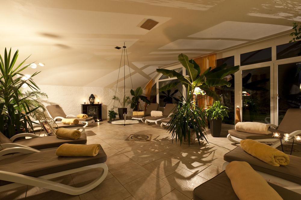 Sure Hotel By Best Western Rhoen Garden Poppenhausen Exterior foto